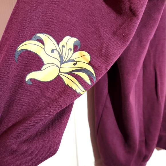 Torrid Disney Tangled Mother Gothel Fleece Shirt Size 1x - Picture 5 of 8